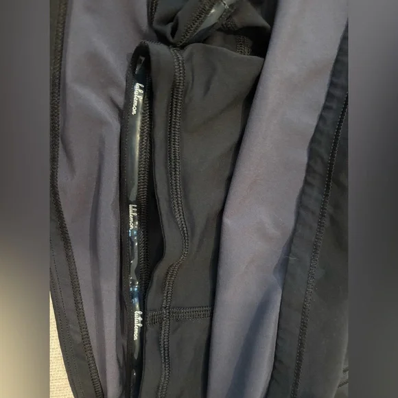 lululemon athletica Black Camo Skort-size 6 regular - Picture 12 of 14